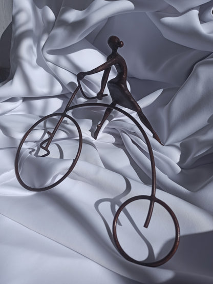 Abuela en bicicleta