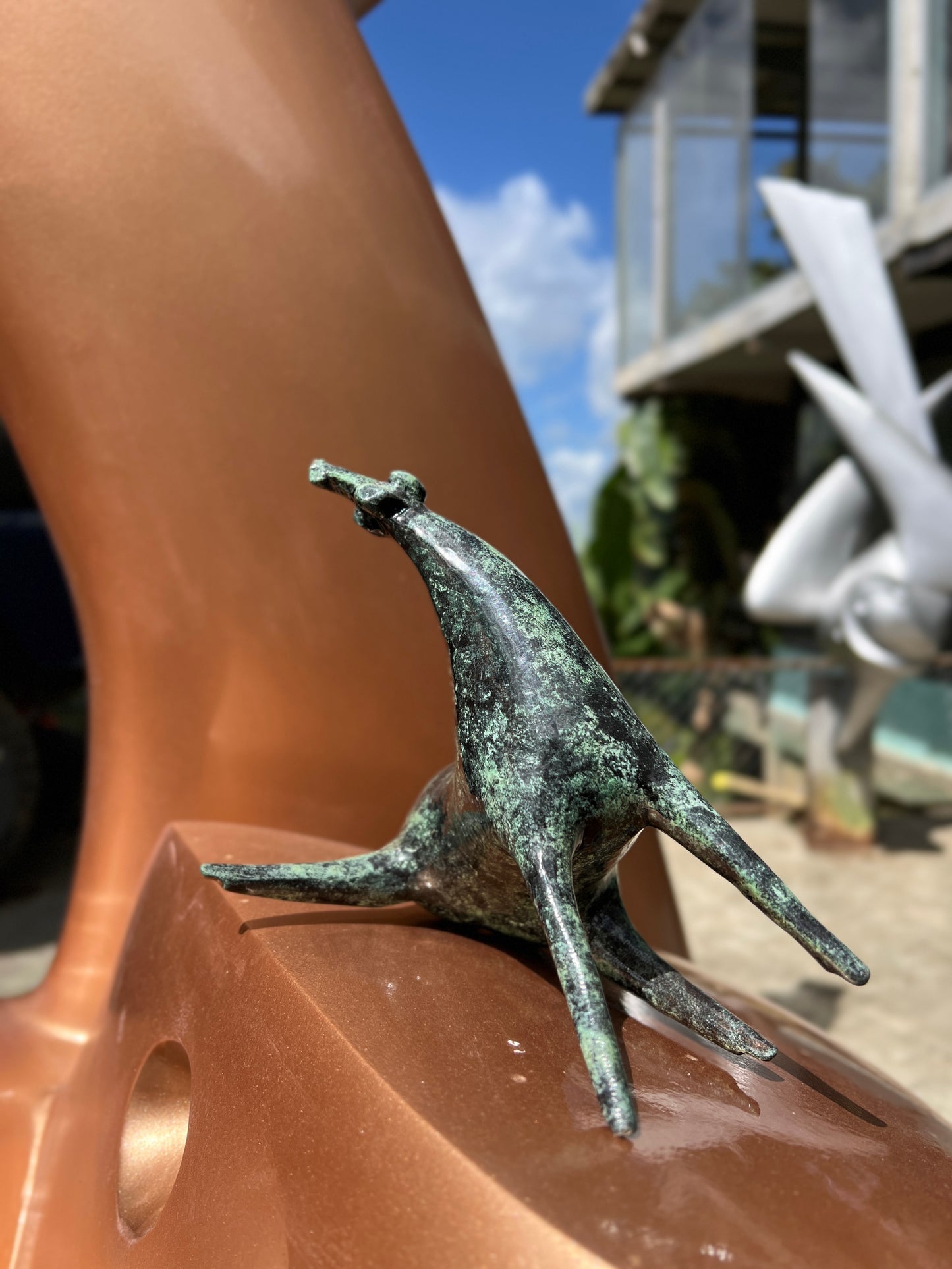 Caballo sentado